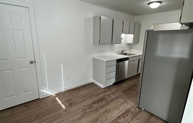 1 bed, 1 bath, 600 sqft, $1,195, Unit 40