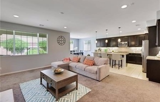4 beds, 3.5 baths, $4,500