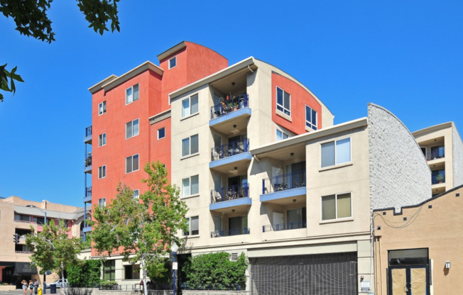 AMAZING 2/2 MARINA DISTRICT CONDO WITH 2 ASSIGNED GARAGE PARKING SPACES