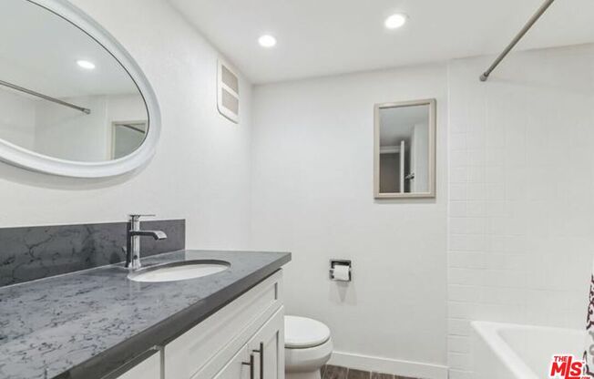 2 beds, 2 baths, 1,088 sqft, $4,395, Unit 404