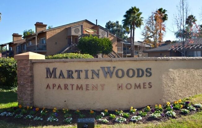 2 beds, 2 baths, 960 sqft, $2,400, Unit 104