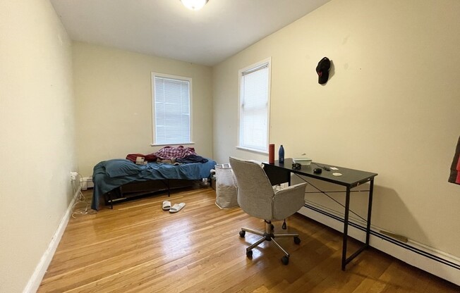2 WYMAN PL