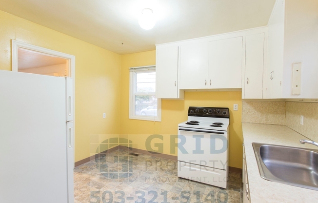 2 Bedroom House Available in Kenton Neighborhood!