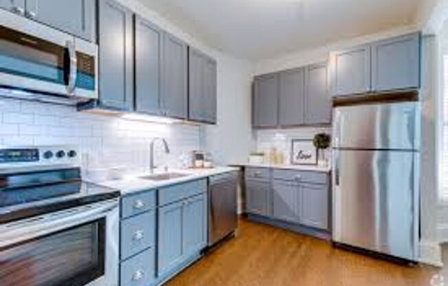 1 bed, 1 bath, 417 sqft, $1,225, Unit Unit 133