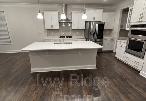 4867 TACOMA DR