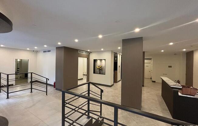 1 bed, 1 bath, $5,500, Unit 4D