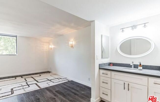 2 beds, 2 baths, 1,088 sqft, $4,395, Unit 404