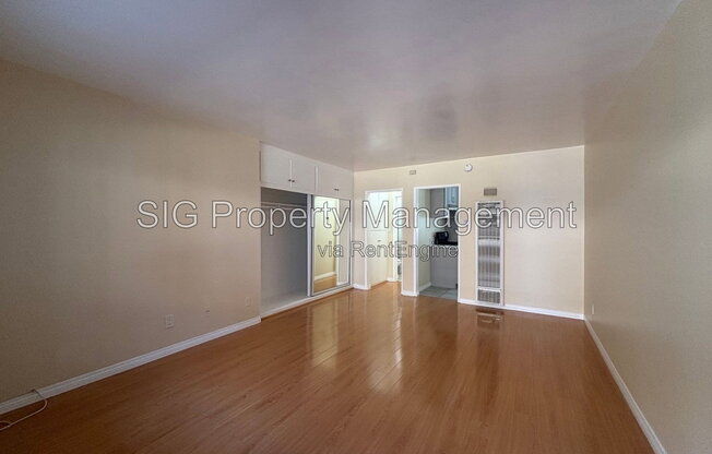 1 bed, 1 bath, 650 sqft, $1,737.5, Unit 15