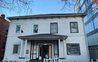 83.00 - Guthrie Building