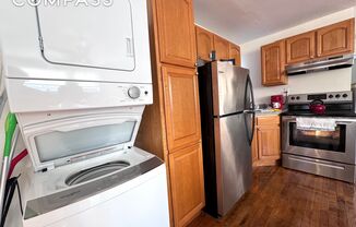 2 beds, 1 bath, $1,950, Unit 1