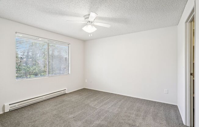 1 bed, 1 bath, 650 sqft, $1,395, Unit A-04