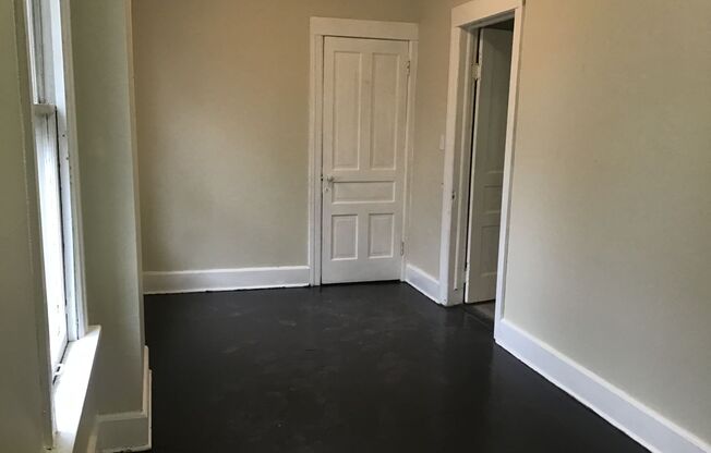 1 bed, 1 bath, $795, Unit Lower