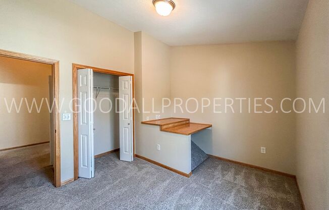 2 beds, 1.5 baths, $1,350