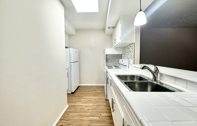 Studio, 1 bath, $1,480