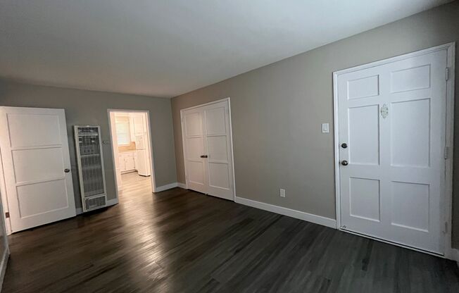 3500 3504 E 1 ST
