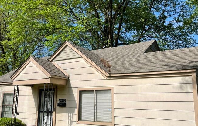 1747 Shadowlawn Blvd.