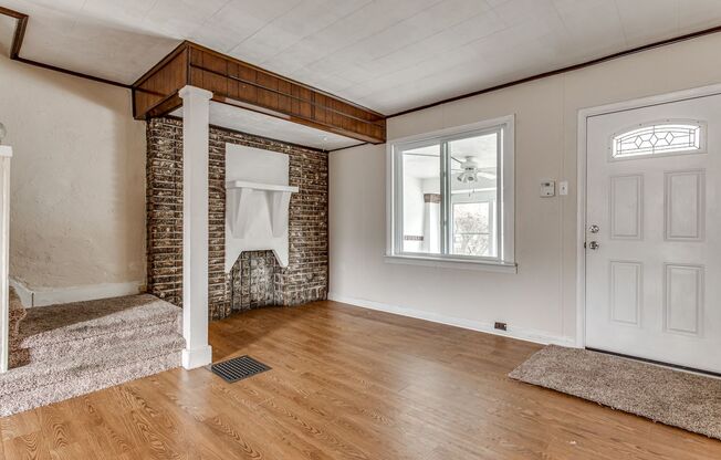 3 bedroom in Highland Park- Central Air!
