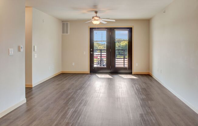 2 beds, 2 baths, 1,120 sqft, $1,600, Unit 301