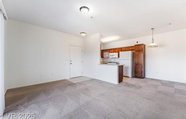 2 beds, 2 baths, $1,550, Unit #12270