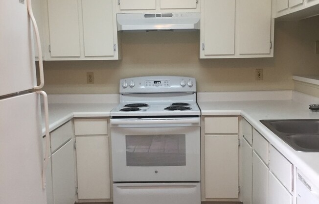 Gorgeous 3Bdrm 2 bath apartment