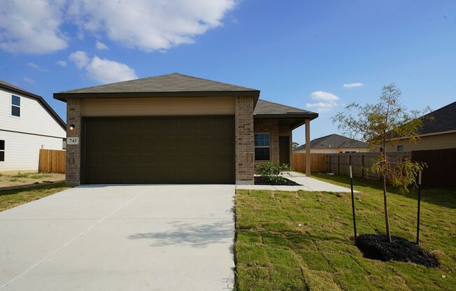 Lovely Home For Rent in New Braunfels, TX!