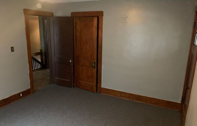 2 beds, 1 bath, $850