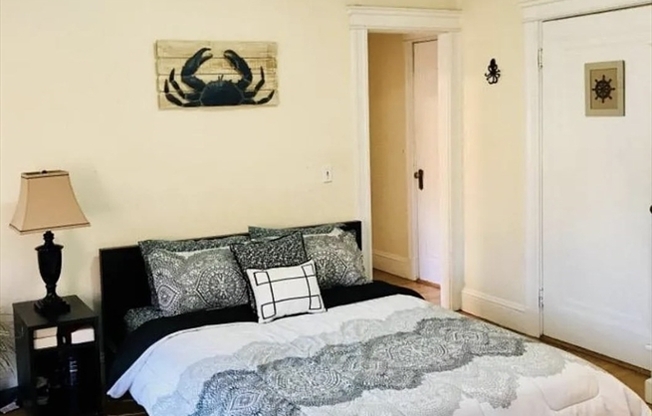 122 RIVERWAY