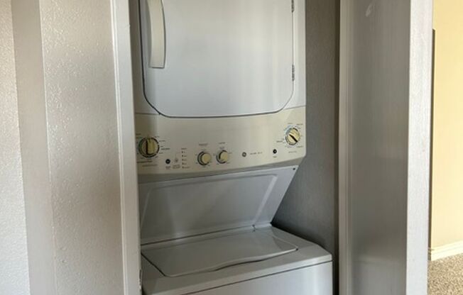 1 bed, 1 bath, 745 sqft, $1,375, Unit CA 5155-210