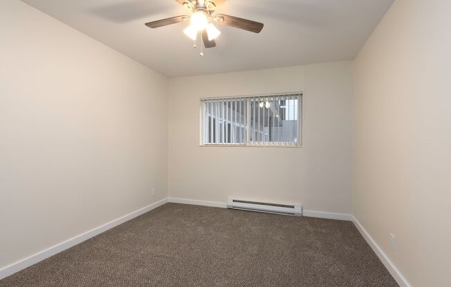 2 beds, 1 bath, 970 sqft, $2,395, Unit 009