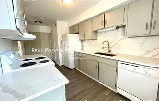 9135 SPYGLASS PL