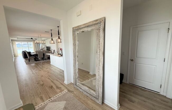 Stunning 3-Bedroom Home for Rent in Beacon Lake!