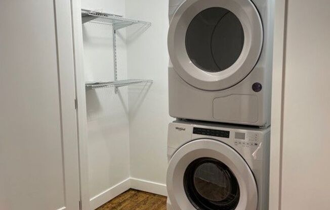 1 bed, 1 bath, 432 sqft, $1,825, Unit 1314