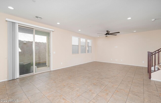 4766 E TIERRA BUENA LN