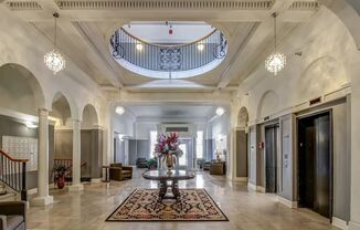 2 beds, 1 bath, 740 sqft, $1,195, Unit 1205