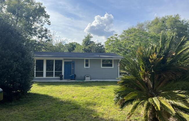 102 CLAY ST