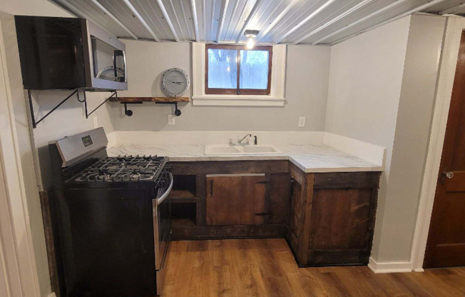 678 RDG RD