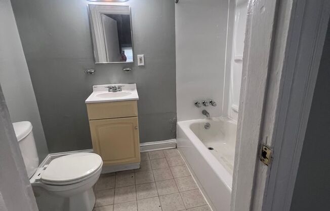 Charming 1-Bedroom Apartment in the Heart of 21202