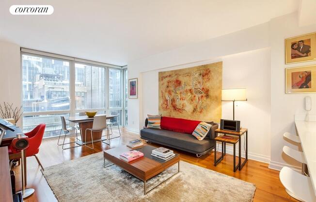 39 E 29 ST