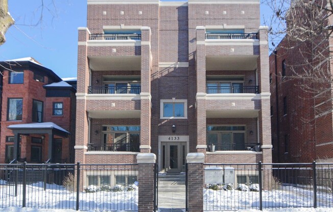4131 KENMORE