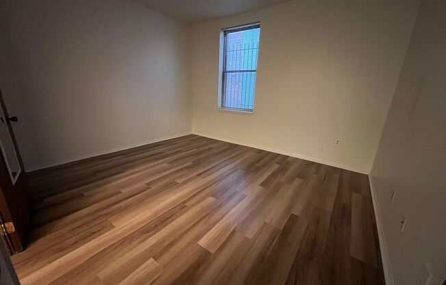 3 beds, 1 bath, 1,120 sqft, $2,349, Unit 732 S. Millvale Ave. #B3