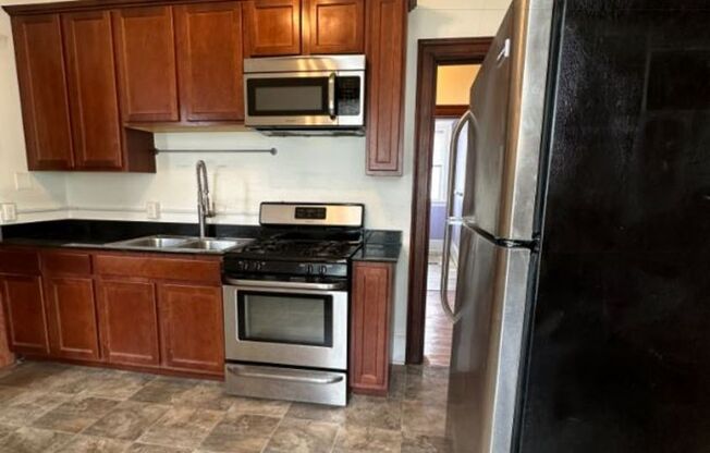 2440-2442 Chicago Ave