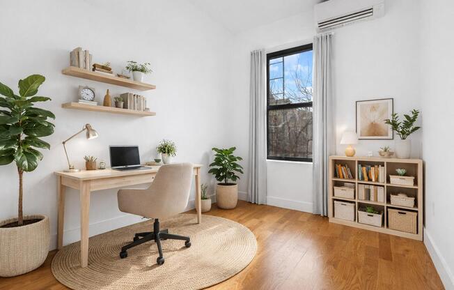 118 E 124 ST