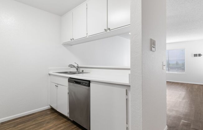 Villa Temecula Apartments