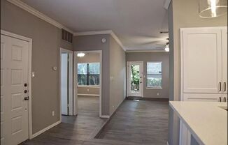 7340 Skillman St #101