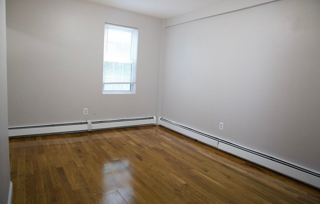 221 S MAIN
