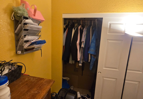 5516 VIA DE VIENTO AVE