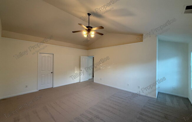 4 beds, 2.5 baths, 2,450 sqft, $2,199