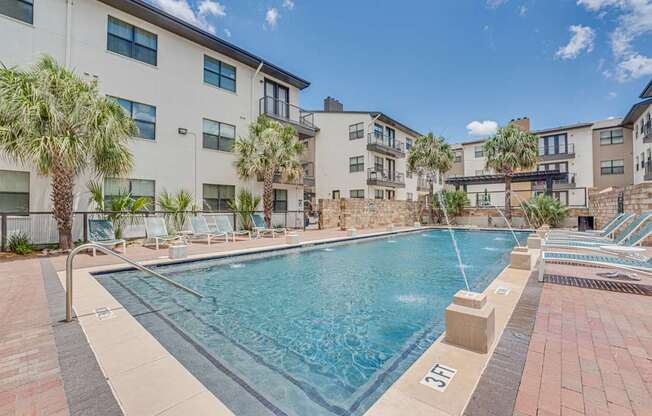 Resort style pool at Vue Live Oak Apartments, Dallas, TX 75204