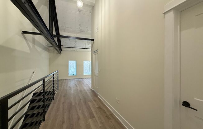 1 bed, 1.5 baths, 689 sqft, $3,375, Unit 208