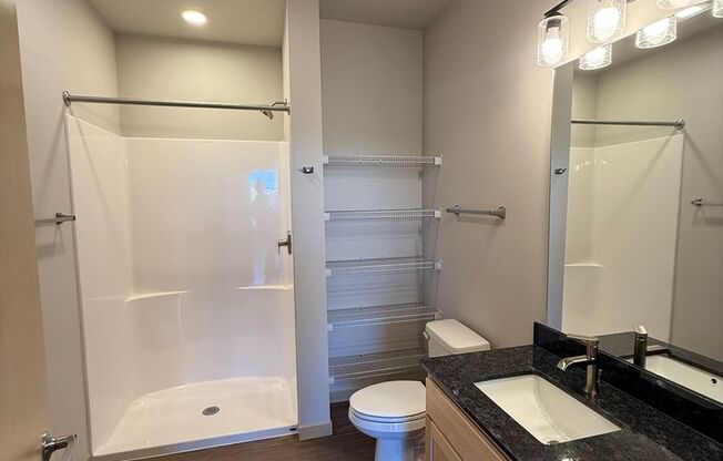 2 beds, 1 bath, 929 sqft, $2,150, Unit #414